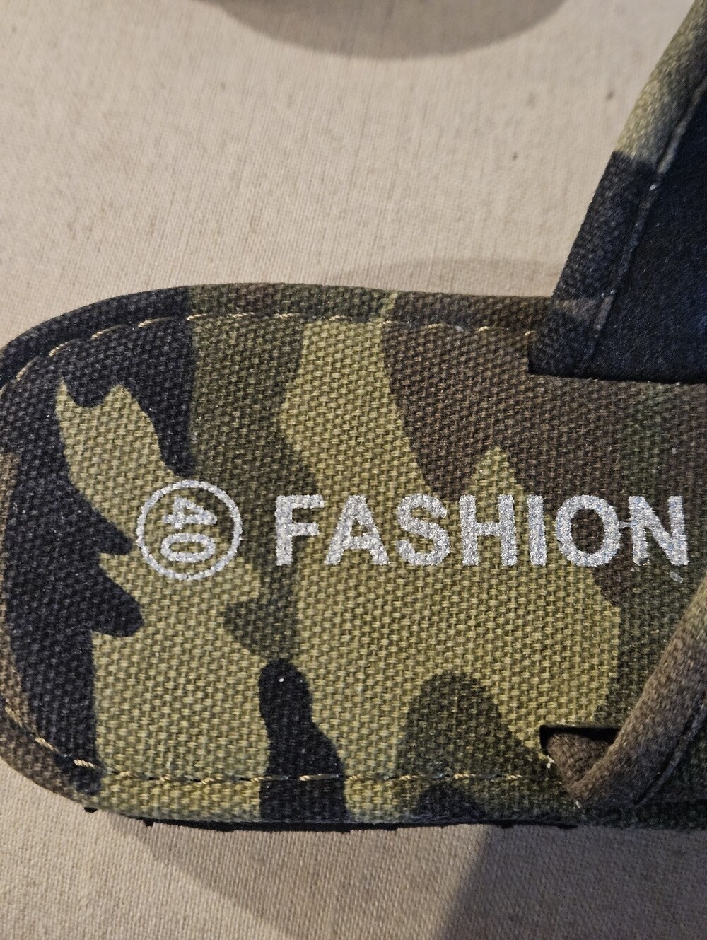 Camo Flip-Flop Sandals - Green Camo - Picture 5 of 8